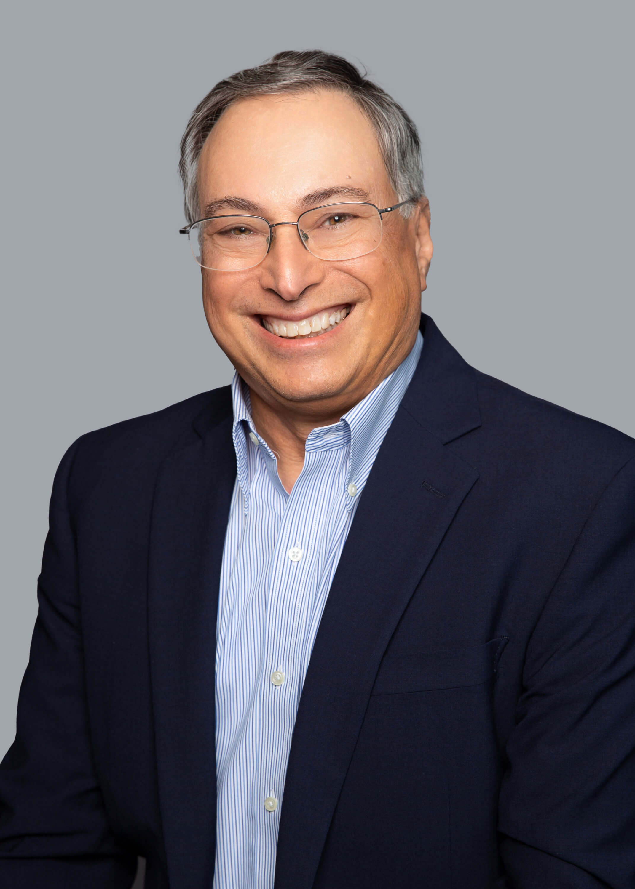 Arlen Henock Headshot, ARC Management Team